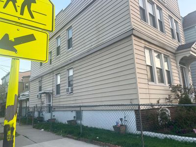 148 Garfield Ave