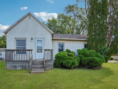 Property at 3933 E 27th St, Des Moines, IA