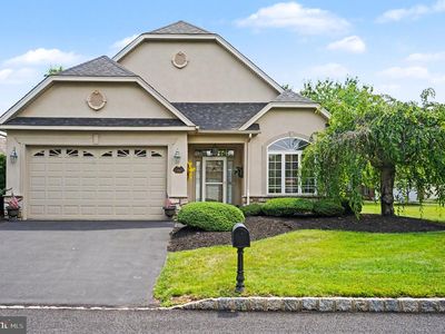 290 Kingsfield Dr