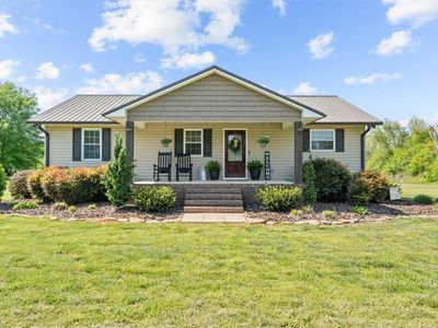 Property at 150 Upper Rd, Seagrove, NC