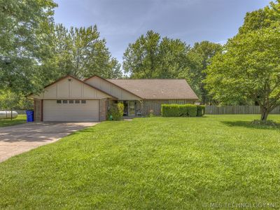 17404 S 324th East Ave