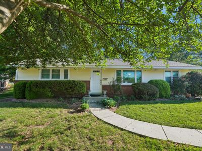 3304 Piper Ln