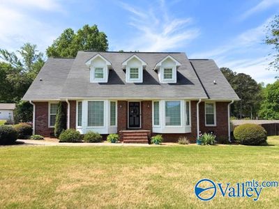 326 Mountain Lake Cir