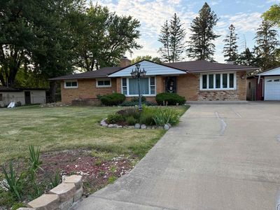 106 Superior Ave