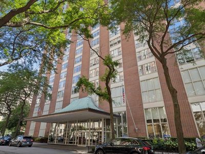 1325 N State Pkwy APT 12E