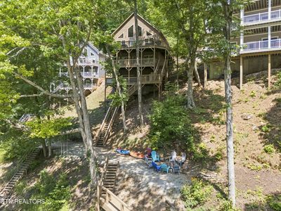 129 Bridgeview Ln