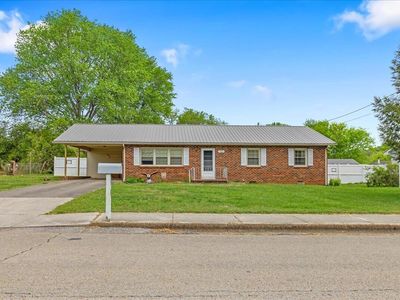 522 Bryson St