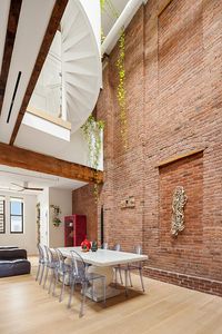 165 Duane St
