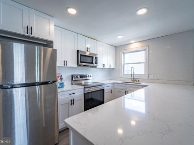 503 Robin Dr UNIT 1W