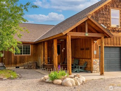 302 Cascadian Court #18