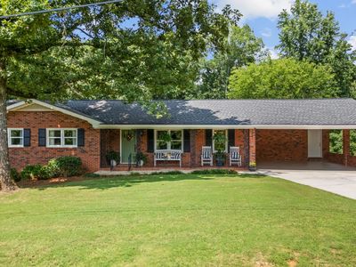 243 New Hermitage Rd NE