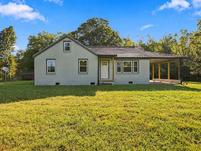 3015 Green Hill Dr