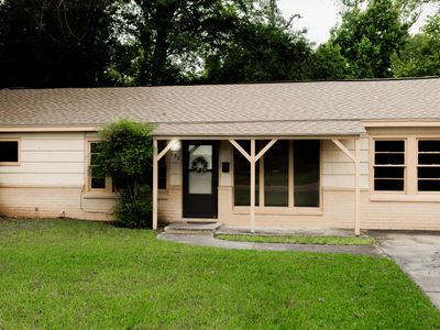 137 Country Club Cir