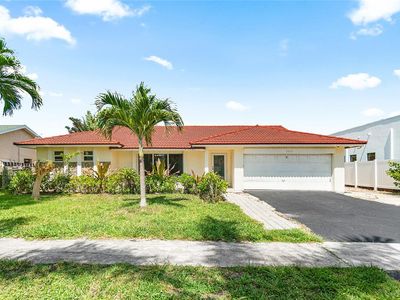 7517 W Country Club Blvd