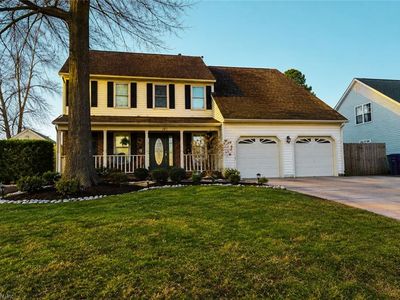 Property at 181 Golden Maple Dr, Virginia Beach, VA