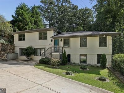 3131 Dale Dr NE
