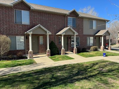 1115 N Main St