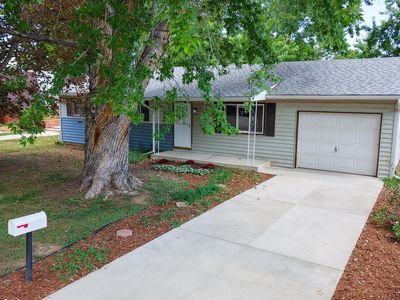 624 Irish Dr