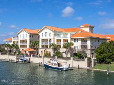 300 BELLA HARBOR Court #101