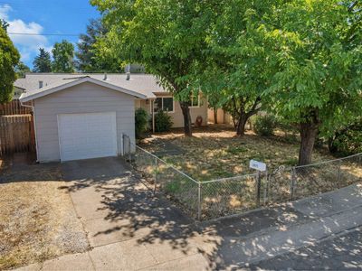3971 Meteor St