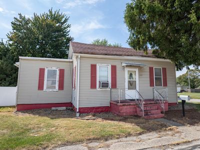 Property at 107 N Thompson St, Bourbon, IN