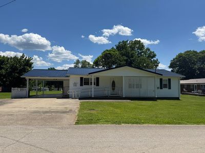 93 Green Acres Dr