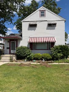 211 Woodbine St