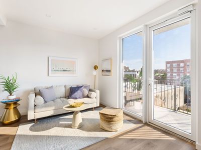 1462 Flatbush Ave APT 5B