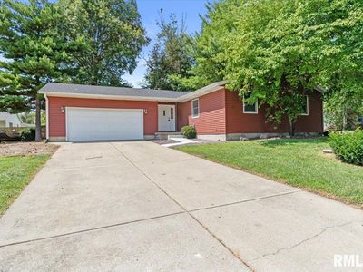 Property at 108 N Rose Dr, Auburn, IL