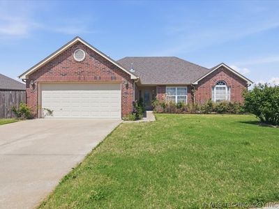 12720 N 124th Pl E