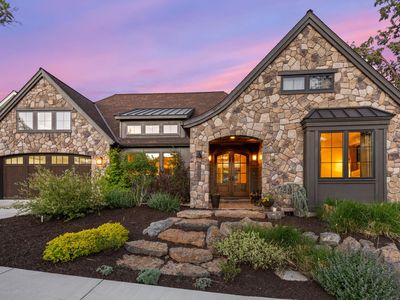 61016 SE Light Peak Dr