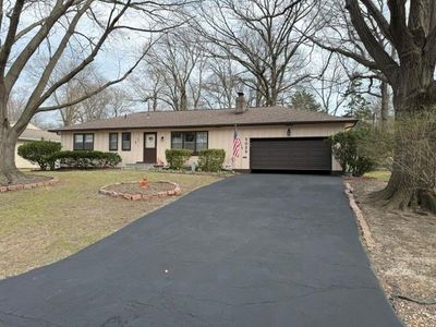 Property at 5029 W 60th Ter, Mission, KS