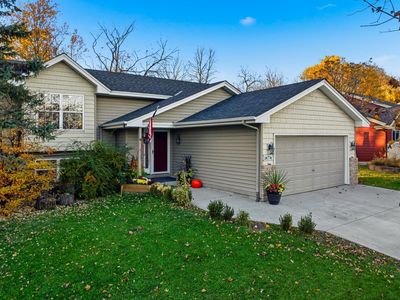 14774 Yosemite Ave S