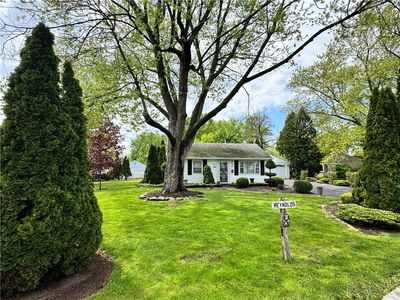 15 Barham Ave