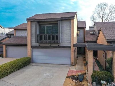 417 NW Chimney Creek Dr