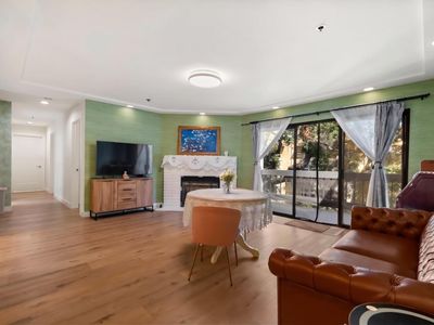 496 W Charleston Rd APT 302