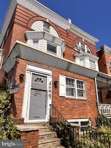 6047 & 6049 Chestnut St