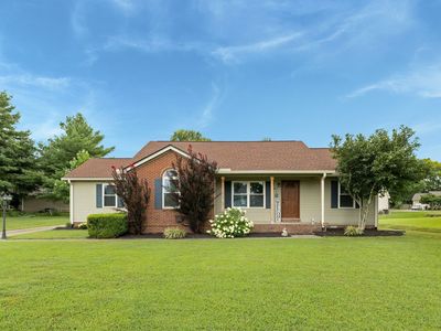 2611 Linden Ln