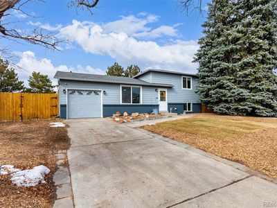 3089 S Winston Street