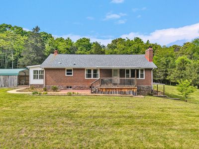 2296 Sandy Level Rd