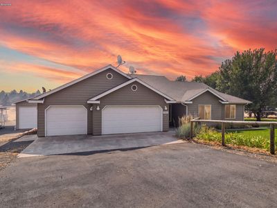2085 SE Sagebrush Dr