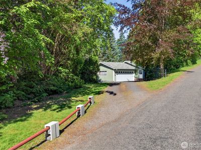 371 SE Summit Road