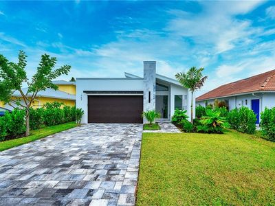 767 98th Avenue Ave N