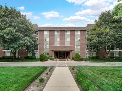 1030 S Fernandez Ave APT 4M