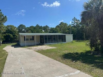 900 Camp Rd