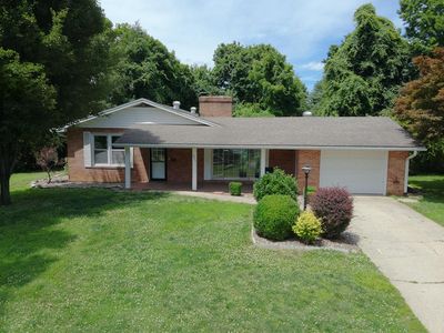 635 Hillsdale Dr