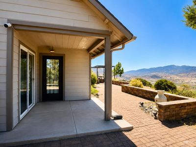 Property at 22730 Shenandoah Pl, Tehachapi, CA
