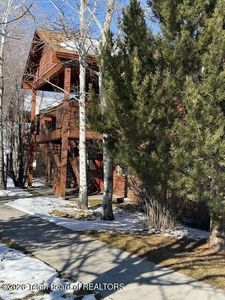 220 Homestead Rd #205