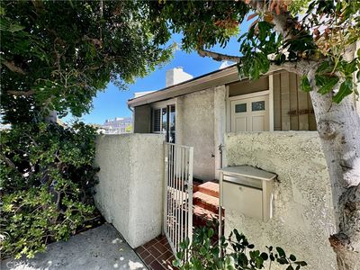4231 Colfax Ave Unit F