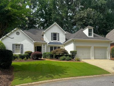 4505 Woodhaven NE